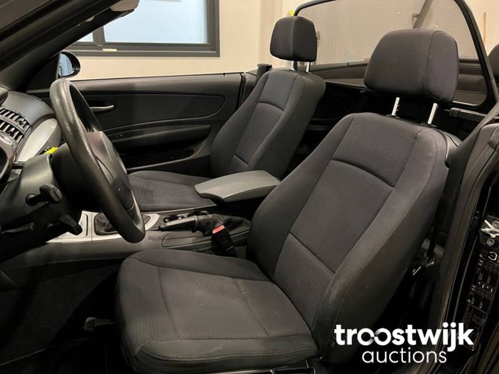 BMW 118i Executive Cabriolet 143PS 2008 -Orig. NL- 1er, 62-GBB-9