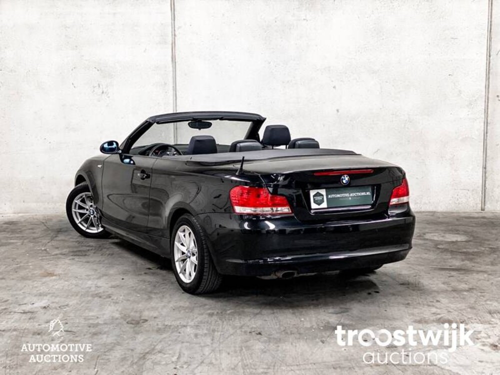 BMW 118i Executive Cabriolet 143PS 2008 -Orig. NL- 1er, 62-GBB-9