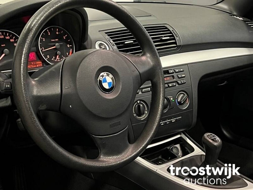 BMW 118i Executive Cabriolet 143PS 2008 -Orig. NL- 1er, 62-GBB-9