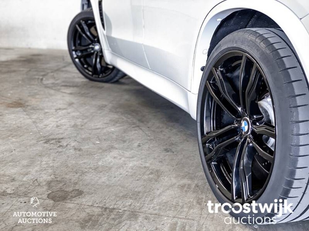 BMW X5M (F15) 4.4 V8 Akrapovic 575PS 2015, N-425-XZ