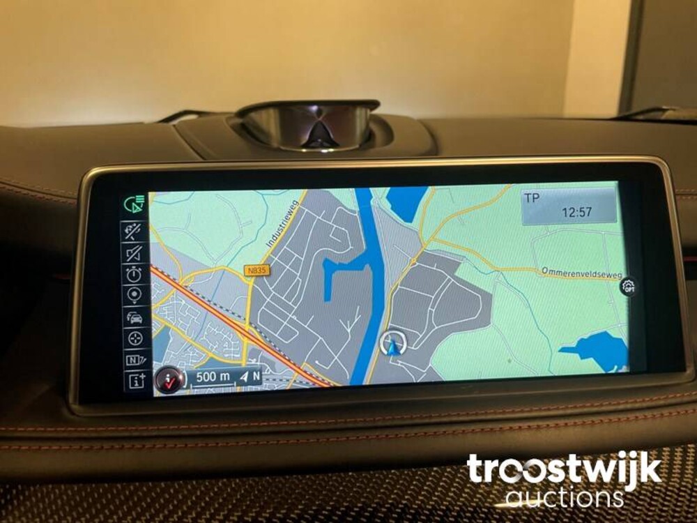 BMW X5M (F15) 4.4 V8 Akrapovic 575PS 2015, N-425-XZ