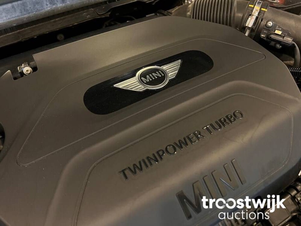 Mini Cooper D Seven 7 Chili 1.5 Serious Business 116PS 2017 -Orig. NL-, PV-762-T