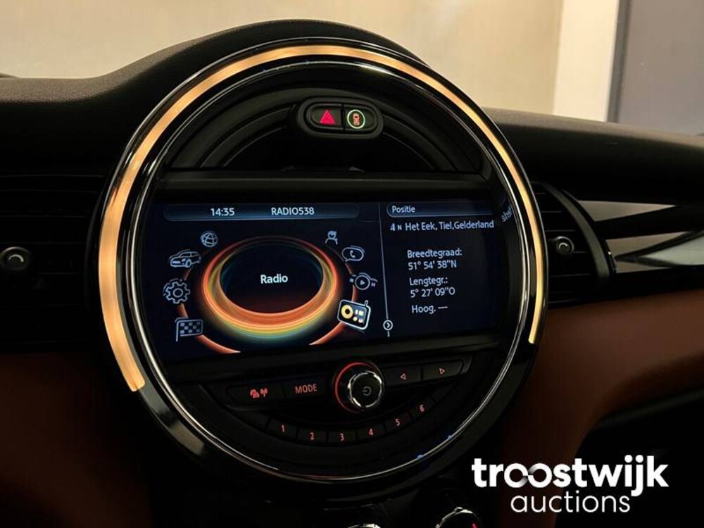 Mini Cooper D Seven 7 Chili 1.5 Serious Business 116PS 2017 -Orig. NL-, PV-762-T