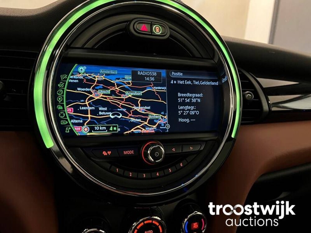 Mini Cooper D Seven 7 Chili 1.5 Serious Business 116PS 2017 -Orig. NL-, PV-762-T