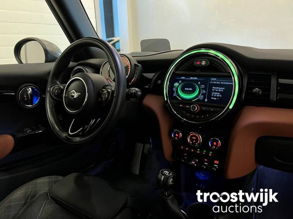 Mini Cooper D Seven 7 Chili 1.5 Serious Business 116PS 2017 -Orig. NL-, PV-762-T