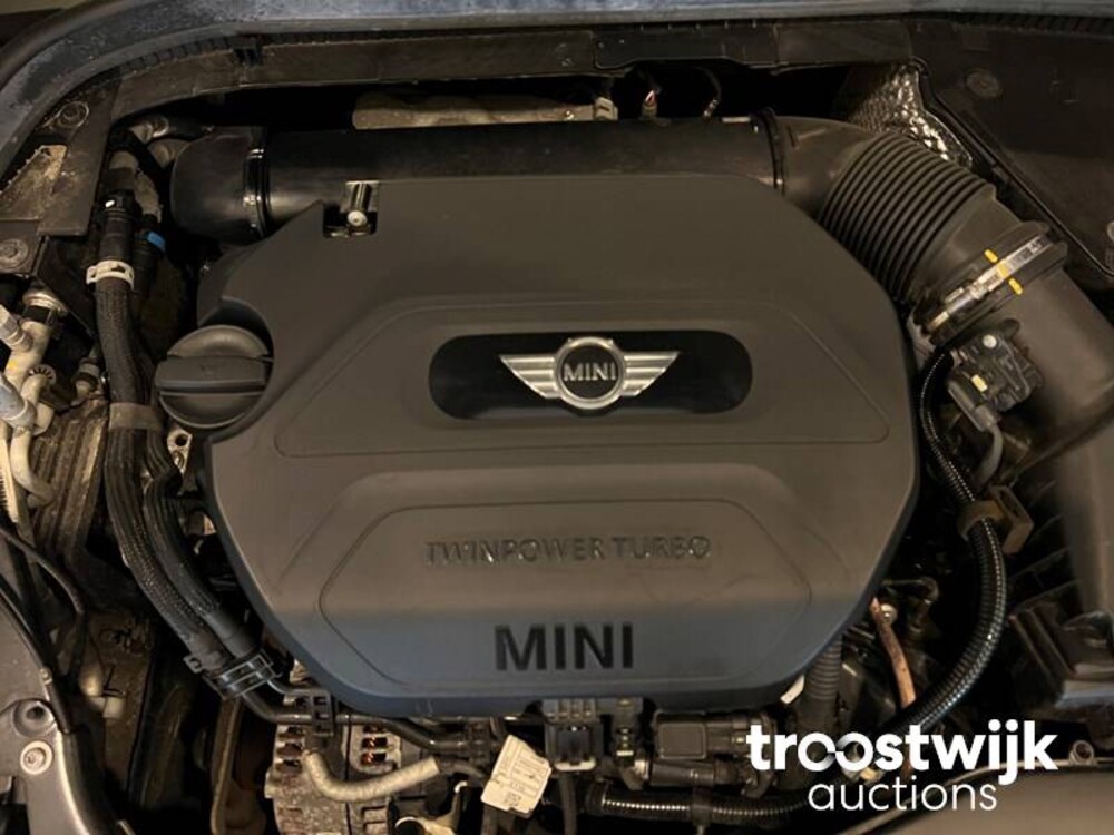 Mini Cooper D Seven 7 Chili 1.5 Serious Business 116PS 2017 -Orig. NL-, PV-762-T