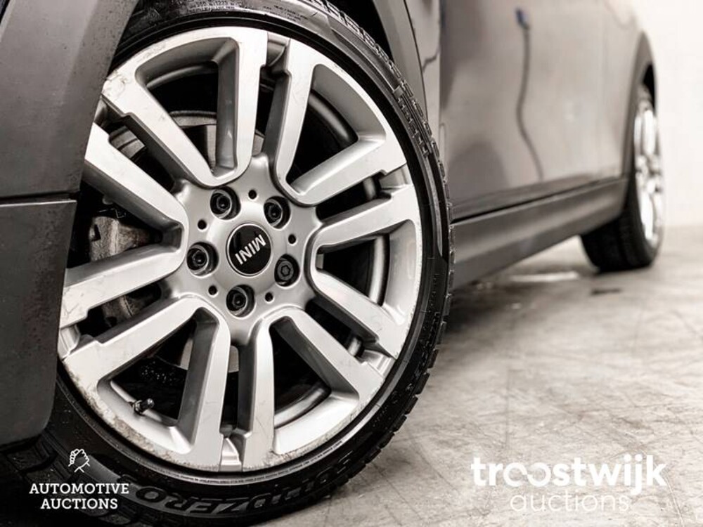 Mini Cooper D Seven 7 Chili 1.5 Serious Business 116PS 2017 -Orig. NL-, PV-762-T