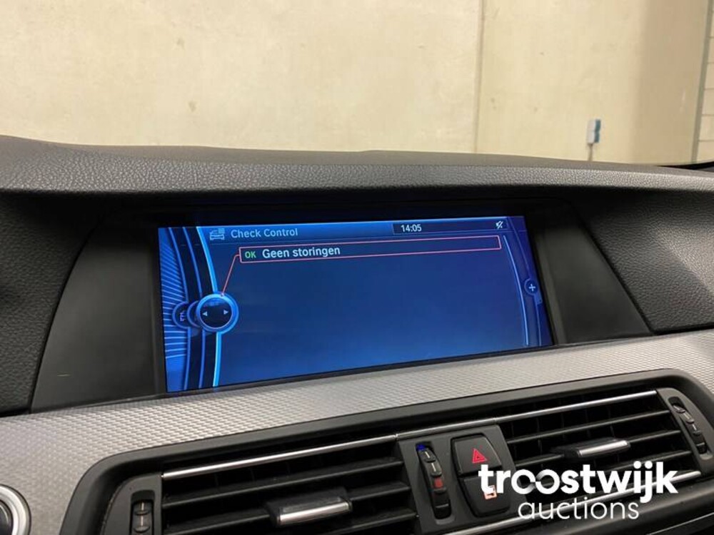 BMW 528i M-Sport High Executive 258PS 2011 -Orig. NL-, 30-RBZ-5