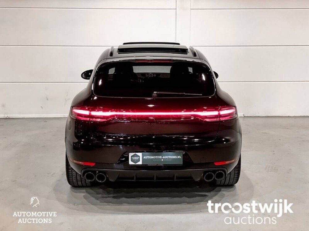 Porsche Macan GTS 2.9 V6 NEUES MODELL SportChrono 381hp 2020, J-928-TH