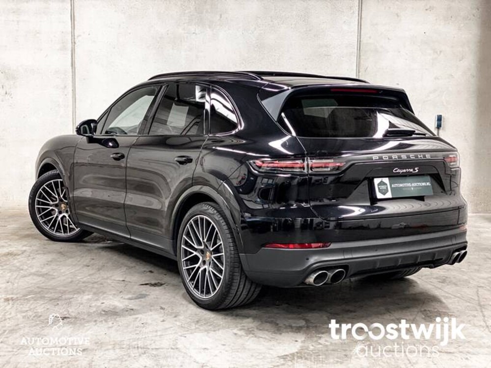 Porsche Cayenne S 2.9 V6 441 PS NEUES MODELL 2017, XK-673-D