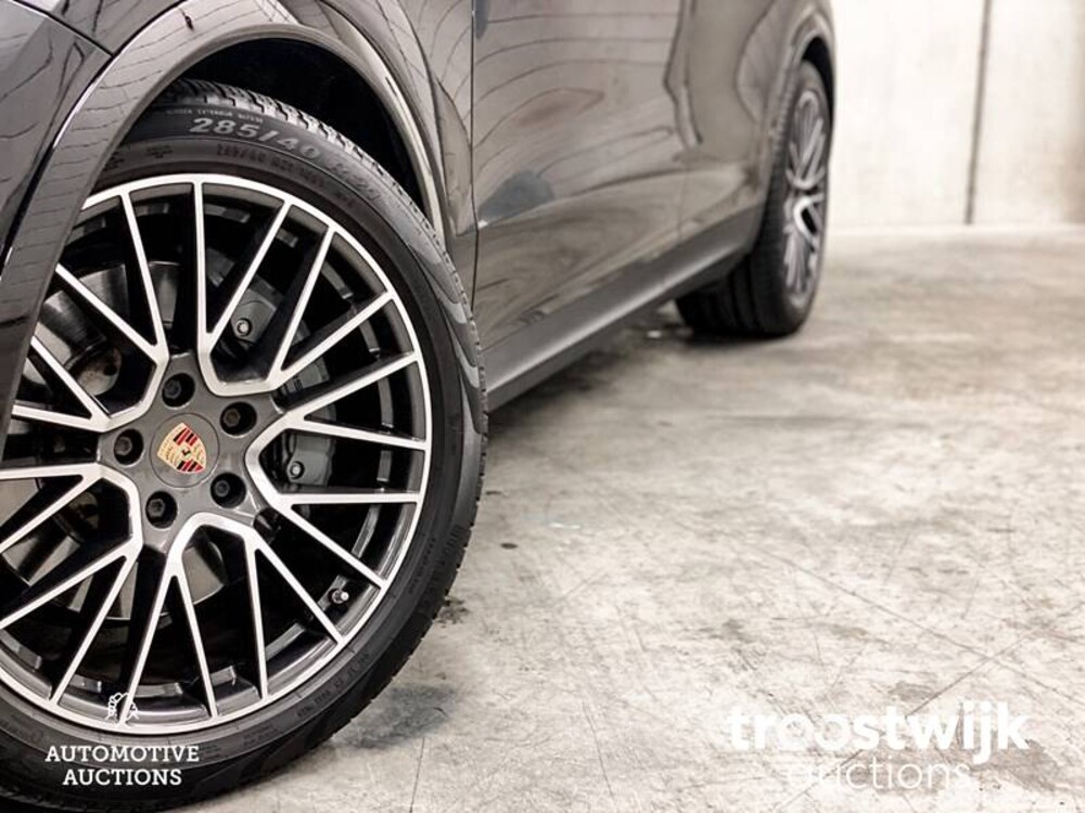 Porsche Cayenne S 2.9 V6 441 PS NEUES MODELL 2017, XK-673-D