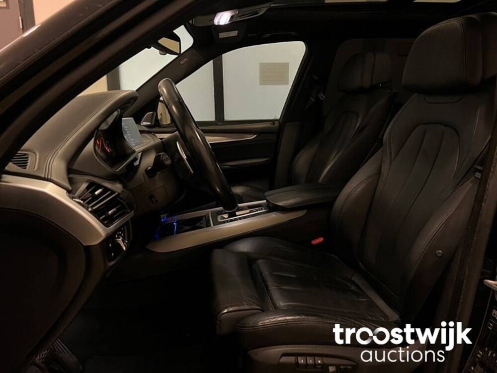 BMW X5 M50d 3.0 V6 xDrive 381PS 2014, JN-798-R