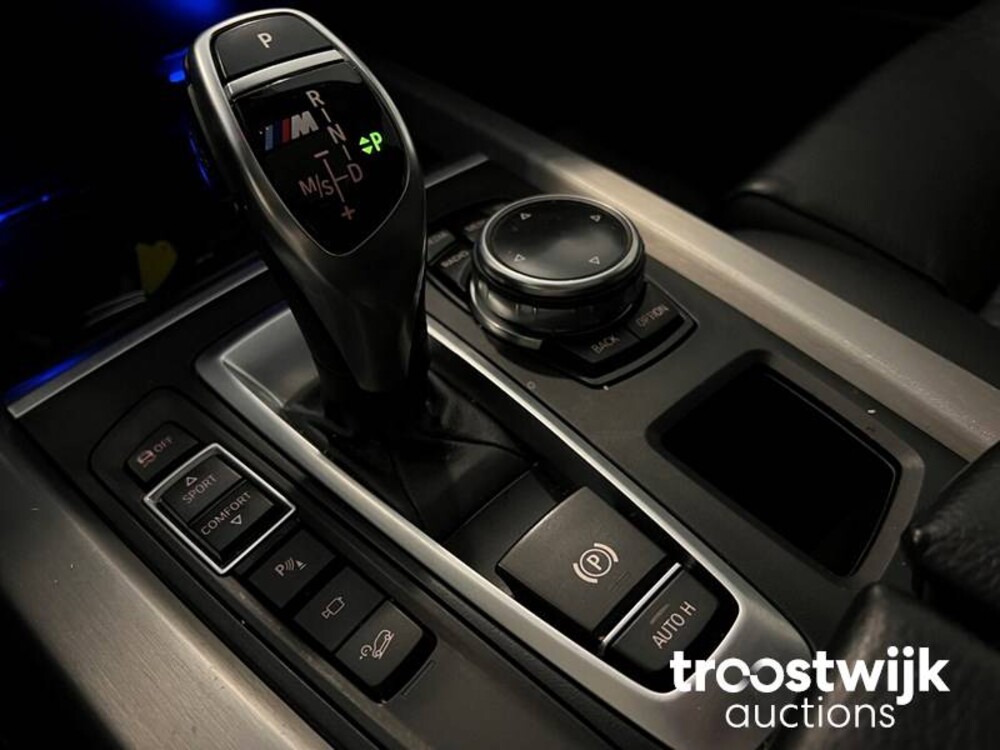BMW X5 M50d 3.0 V6 xDrive 381PS 2014, JN-798-R