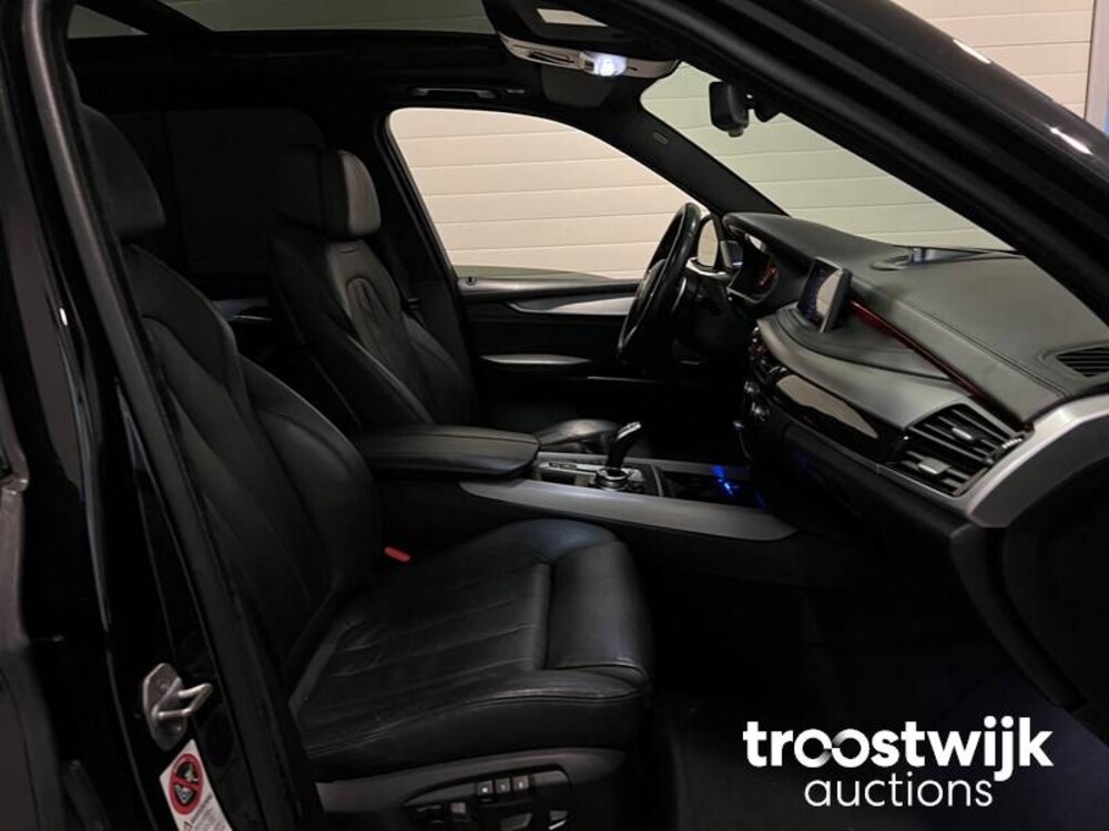 BMW X5 M50d 3.0 V6 xDrive 381PS 2014, JN-798-R
