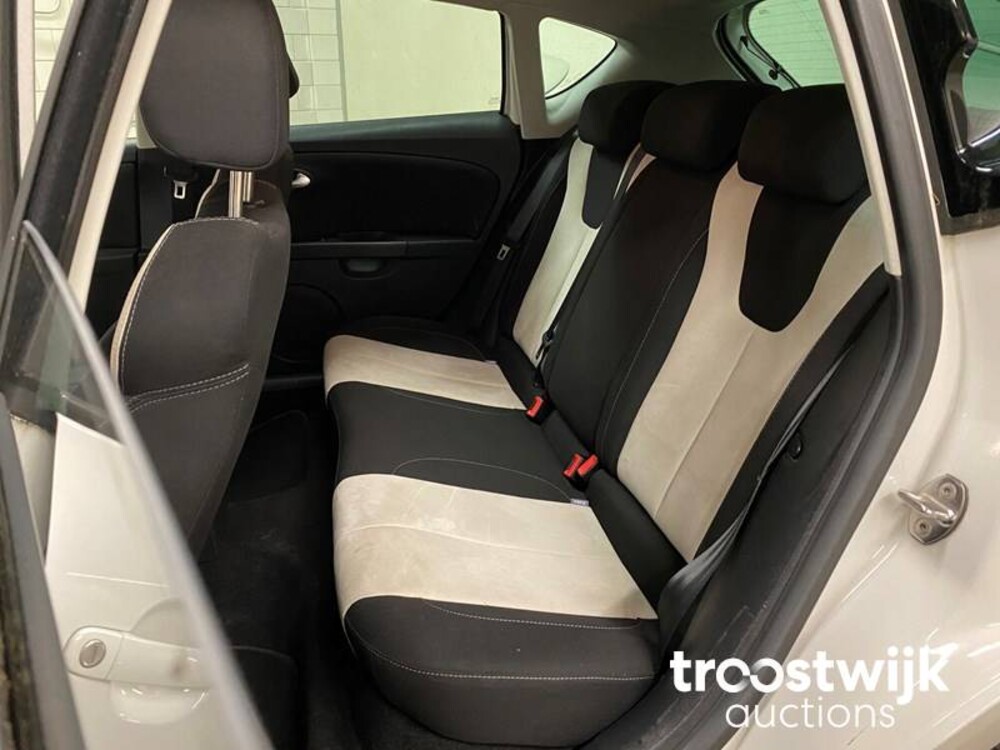 Seat Leon 2.0 TFSI FR  211PS 2011, TR-663-X