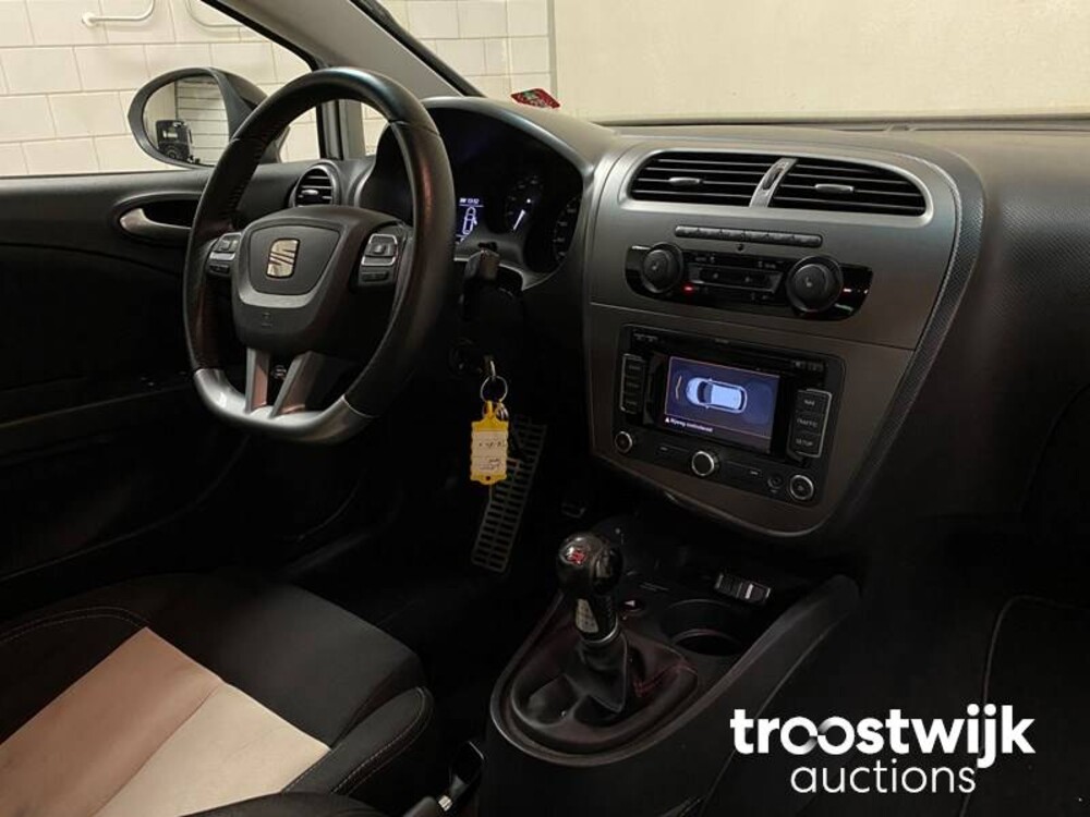 Seat Leon 2.0 TFSI FR  211PS 2011, TR-663-X