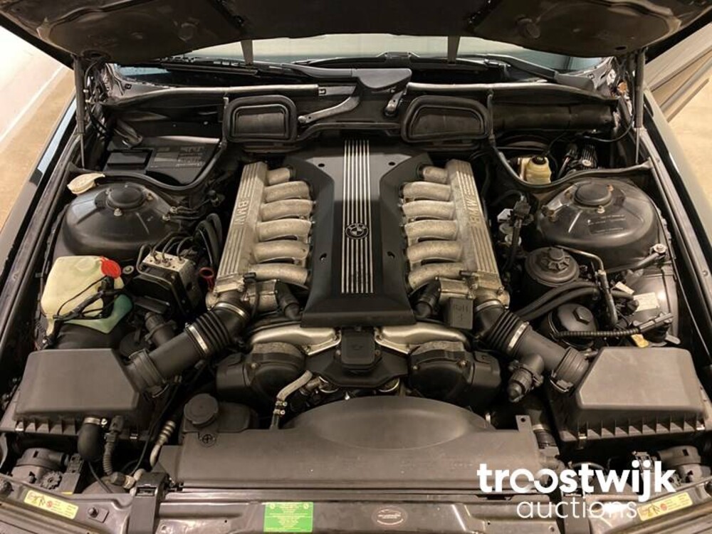 BMW 750i E32 5.4 V12 326PS 1999 -Orig. EN, 41-DL-JX