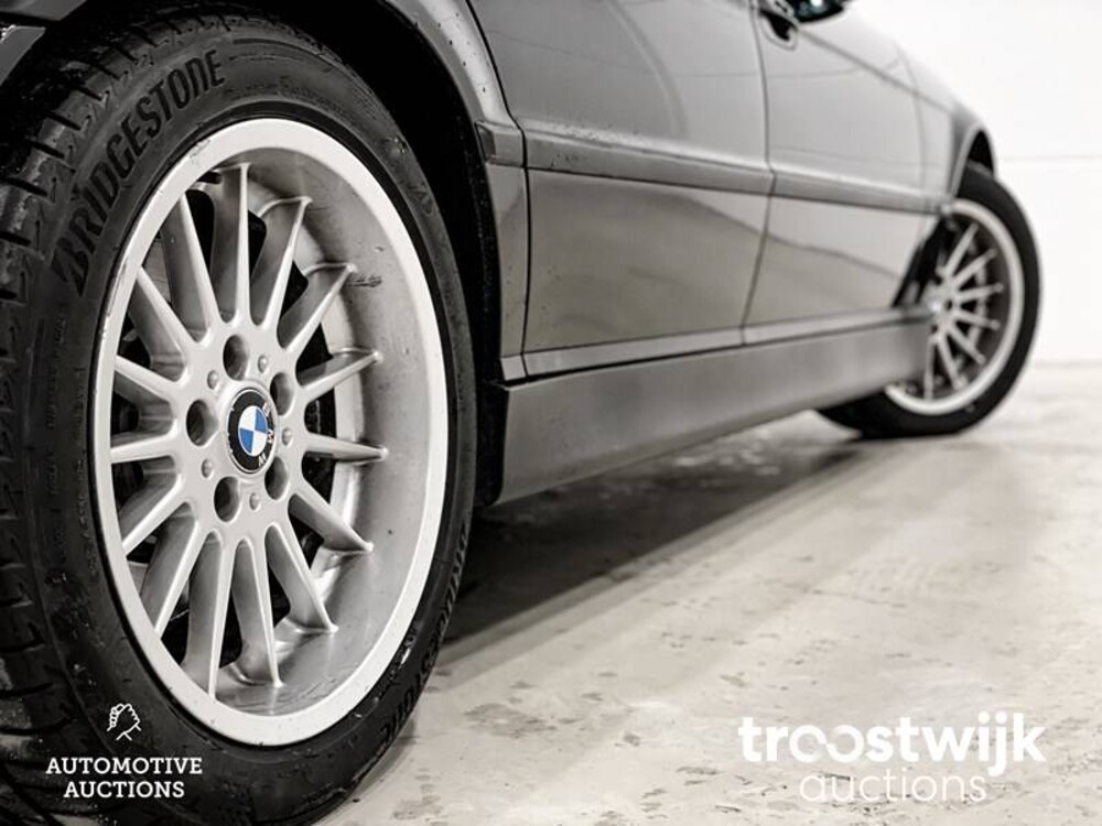 BMW 750i E32 5.4 V12 326PS 1999 -Orig. EN, 41-DL-JX