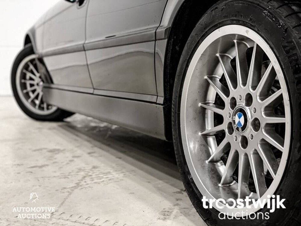 BMW 750i E32 5.4 V12 326PS 1999 -Orig. EN, 41-DL-JX