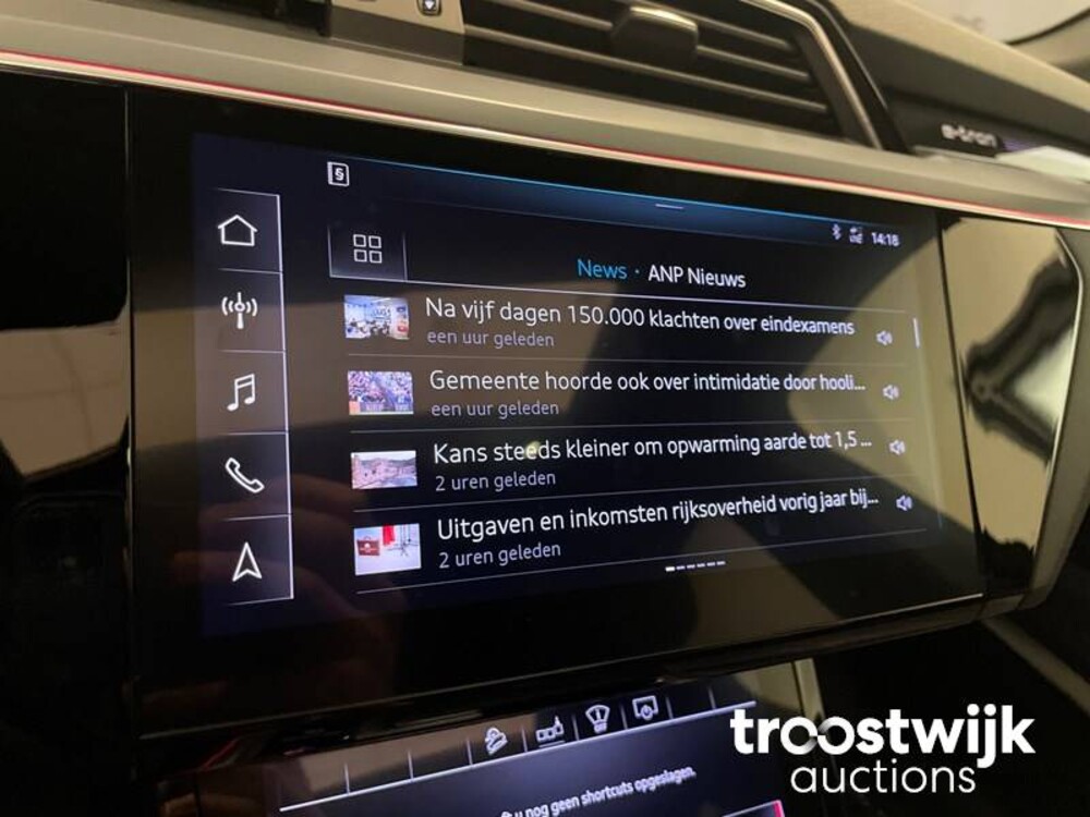 Audi e-tron 55 Sport Quattro Advanced 95 kWh 408pk 2018 -Orig. NL-, XH-703-D
