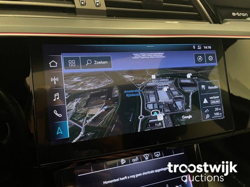 Audi e-tron 55 Sport Quattro Advanced 95 kWh 408pk 2018 -Orig. NL-, XH-703-D