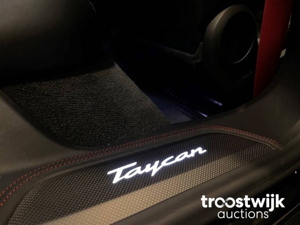 Porsche Taycan Sport Turismo GTS 84 kWh 517pk 2022 Fabrieksgarantie, R-954-DS