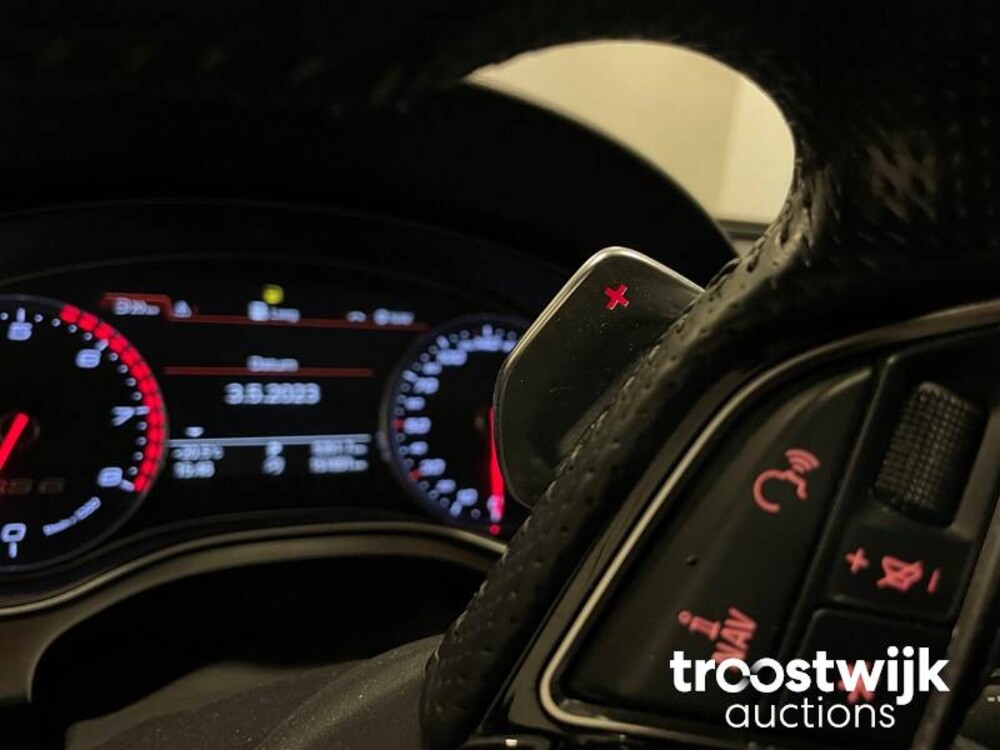 Audi RS6 Avant 4.0 V8 TFSI Quattro 560PS 2014, H-867-DV