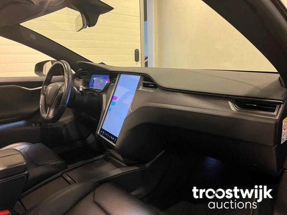 Tesla Model S 75D Base 333pk 2018 -Orig. NL-, TV-262-Z