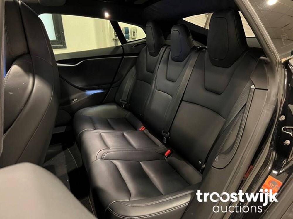 Tesla Model S 75D Base 333pk 2018 -Orig. NL-, TV-262-Z