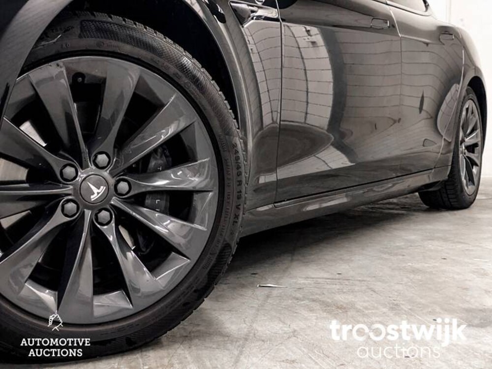 Tesla Model S 75D Base 333pk 2018 -Orig. NL-, TV-262-Z