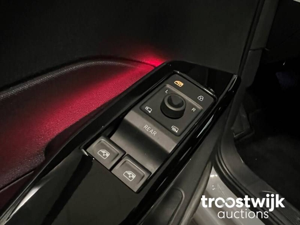 Volkswagen ID.3 Pro 58 kWh 204pk 2022 -Orig. NL-, P-906-JF