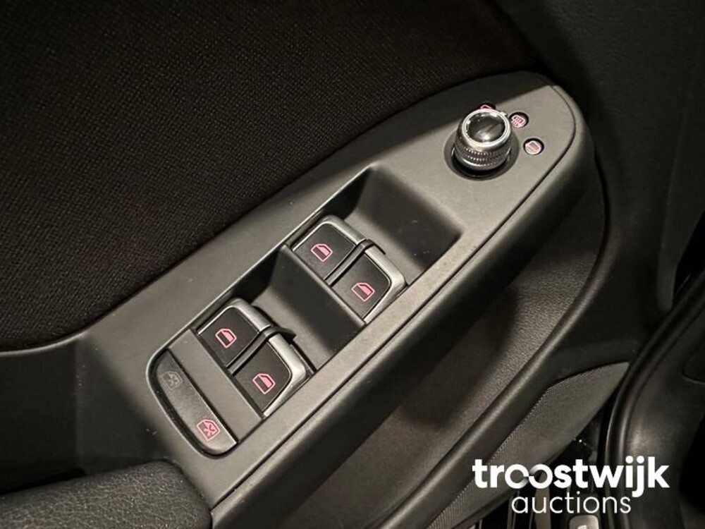 Audi A4 Avant 2.0 TDI Pro Line 190PS 2016 -Orig. NL-, HT-051-R