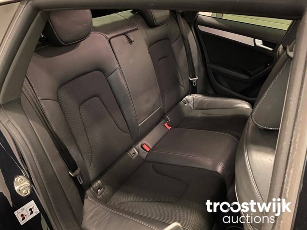 Land Rover Range Rover Sport 3.0 TDV6 HSE Dynamic 258pk 2014 -Orig. NL-, 8-XFD-68