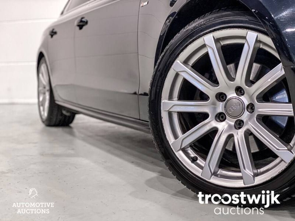 Land Rover Range Rover Sport 3.0 TDV6 HSE Dynamic 258pk 2014 -Orig. NL-, 8-XFD-68