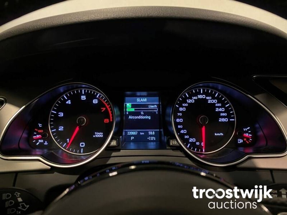 Land Rover Range Rover Sport 3.0 TDV6 HSE Dynamic 258pk 2014 -Orig. NL-, 8-XFD-68