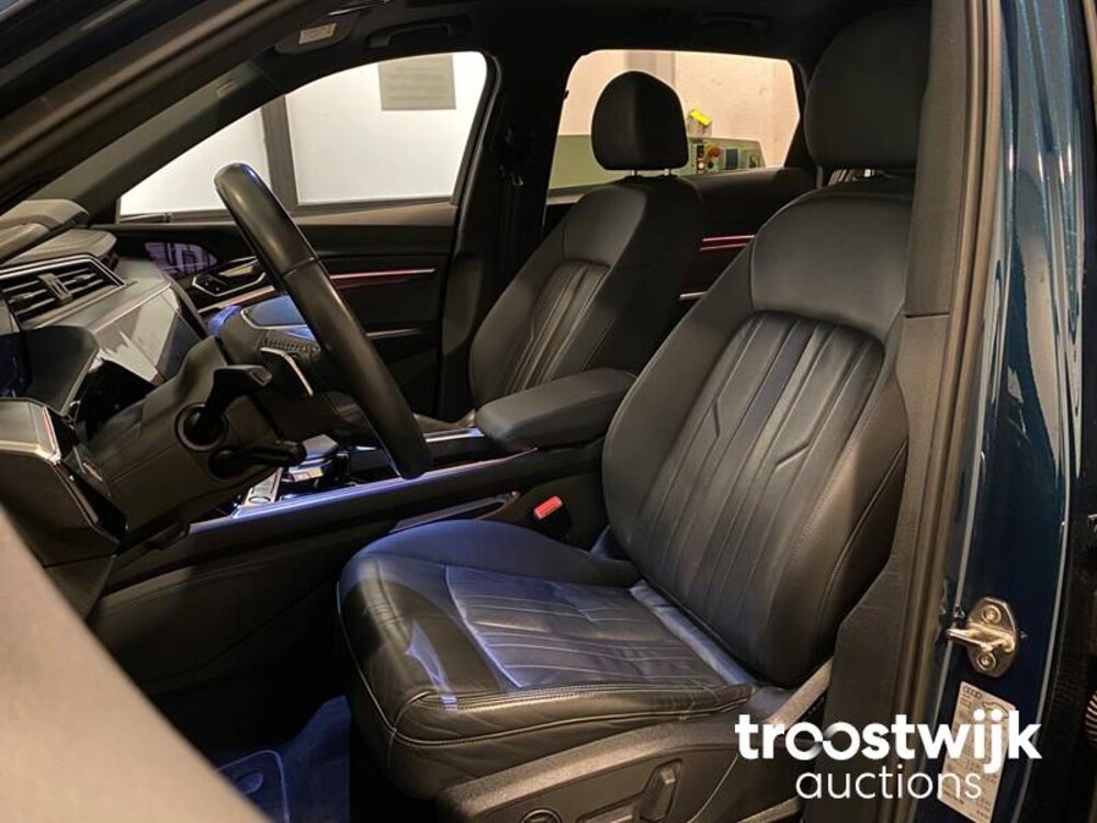 Audi E-tron 55 quattro advanced 408pk 2019