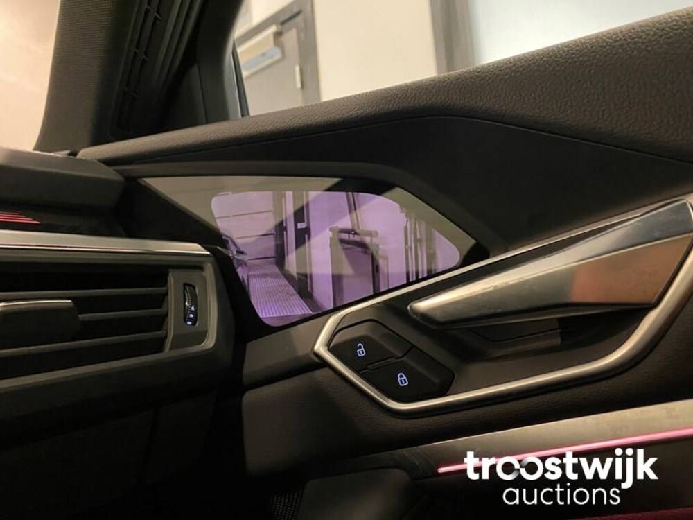 Audi E-tron 55 quattro advanced 408pk 2019