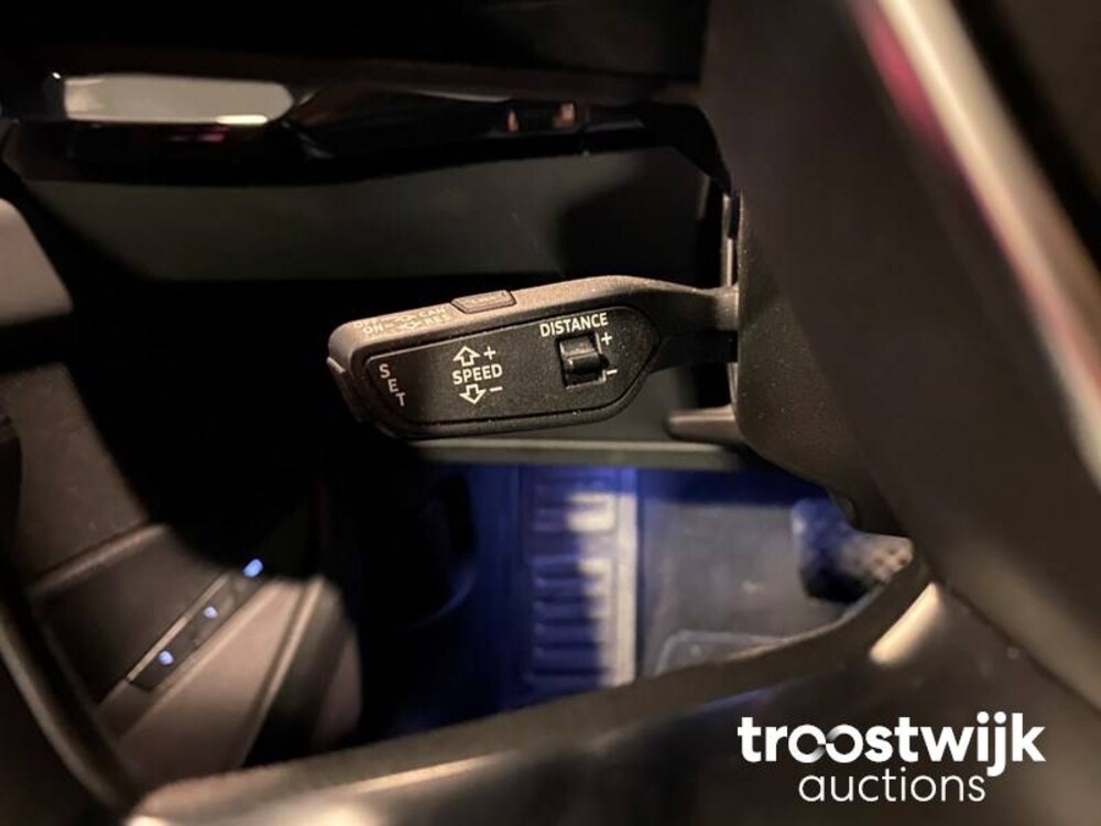 Audi E-tron 55 quattro advanced 408pk 2019