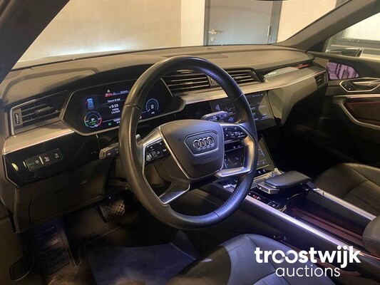 Audi E-tron 55 quattro advanced 408pk 2019