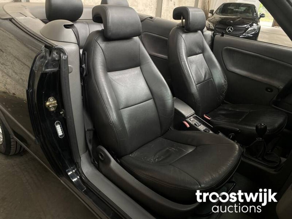 Saab 9-3 Cabrio 2.3 SE 150pk 1998, 94-LX-GV