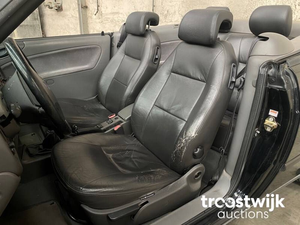 Saab 9-3 Cabrio 2.3 SE 150pk 1998, 94-LX-GV