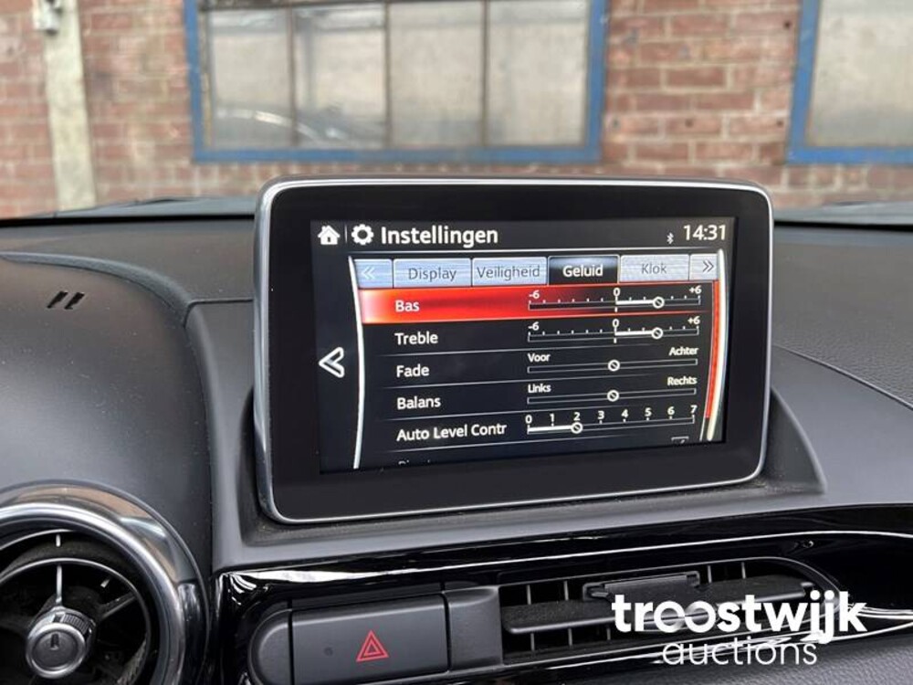 Fiat 124 Spider 1.4 M-Air T Lusso 140pk 2017, R-501-RF