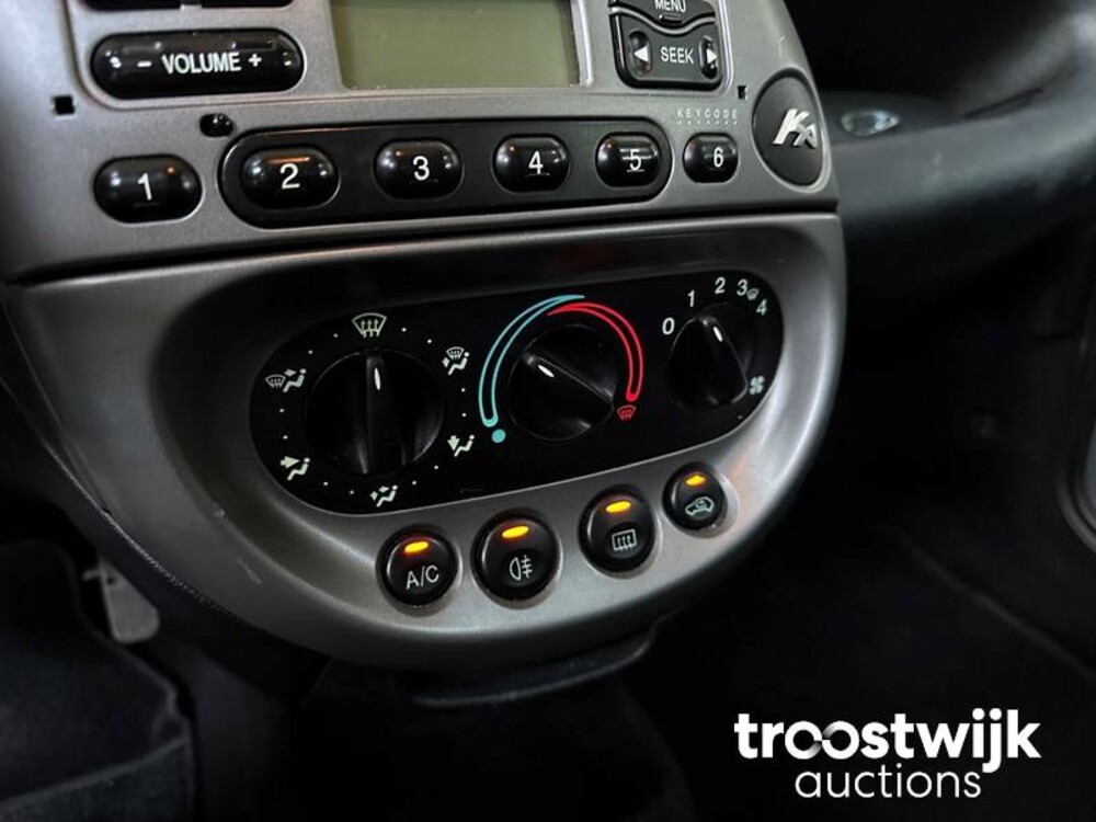 Ford Ka 1.3 Style 60pk 2005, -Orig.NL-, 18-RF-KG