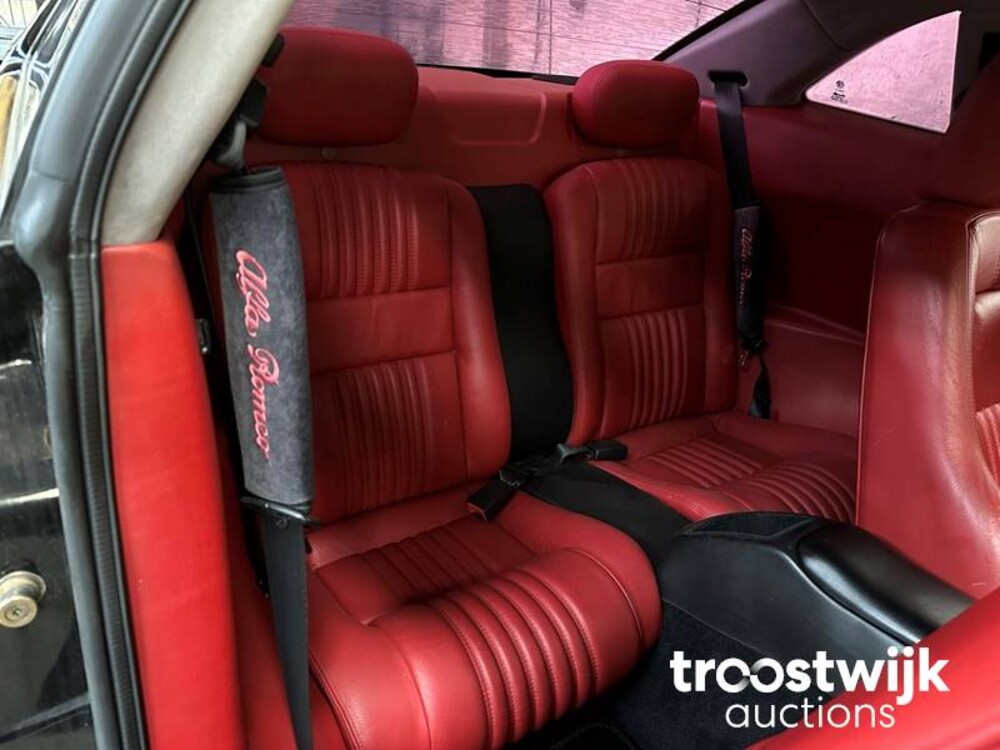 Alfa Romeo GTV 3.2 240pk 2003