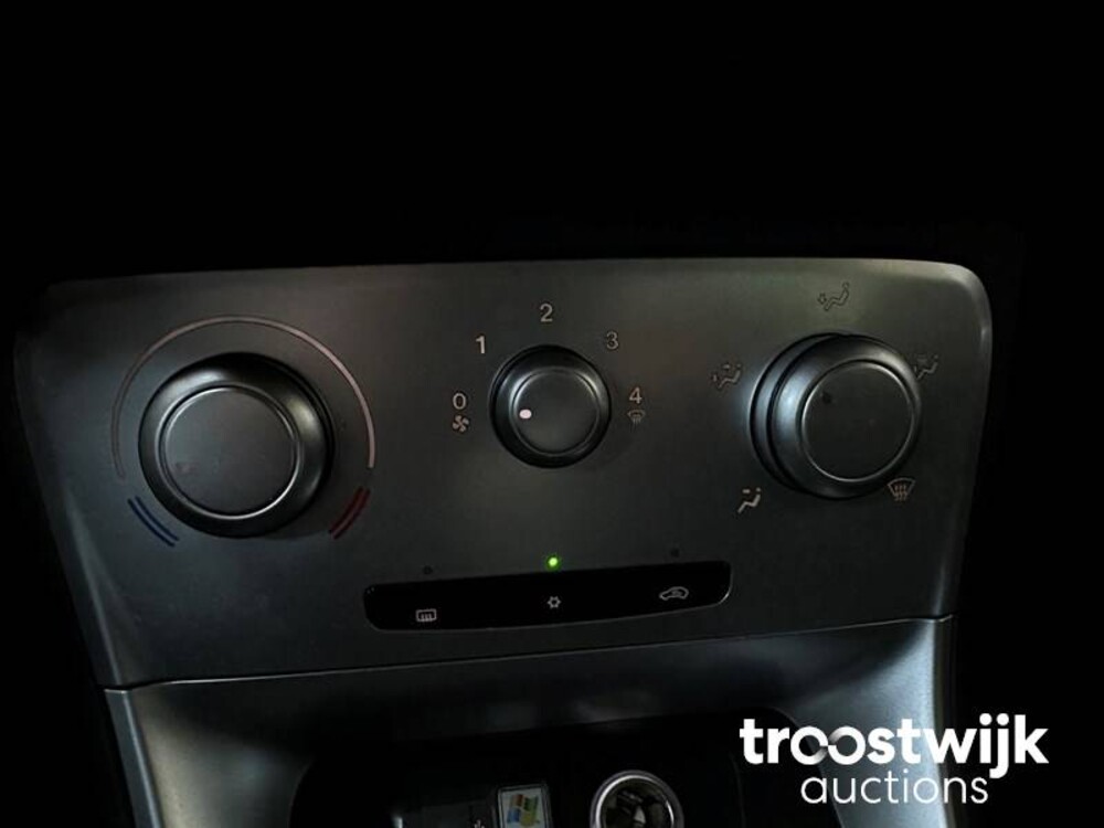 Lancia Delta 1.4-16V Argento 150pk 2008, G-012-LX