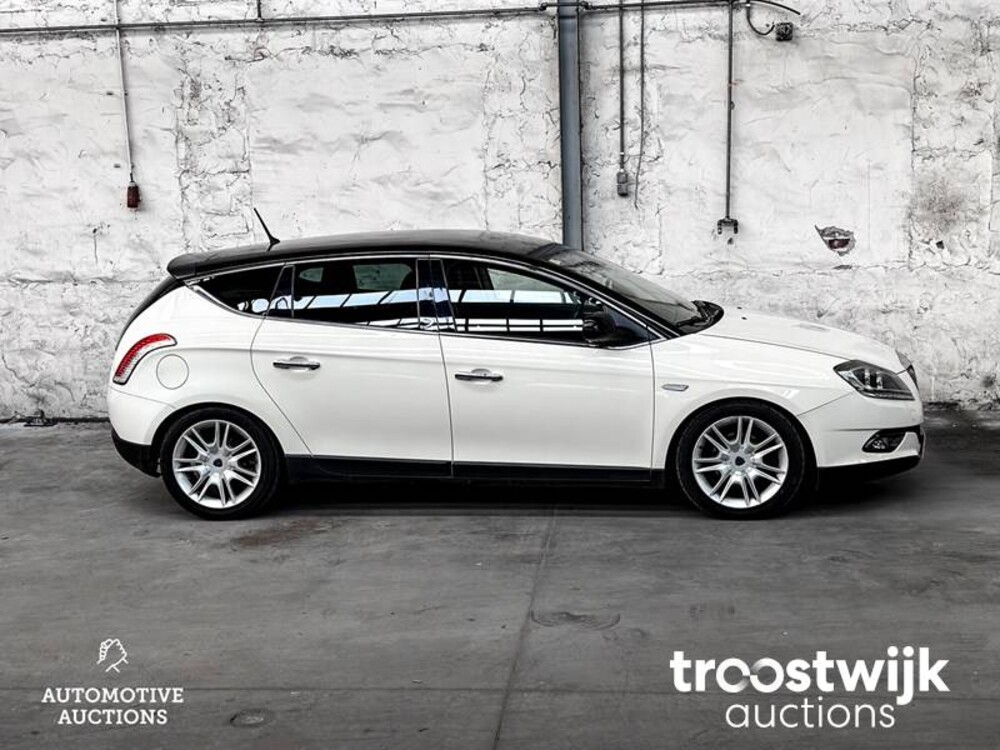 Lancia Delta 1.4-16V Argento 150pk 2008, G-012-LX