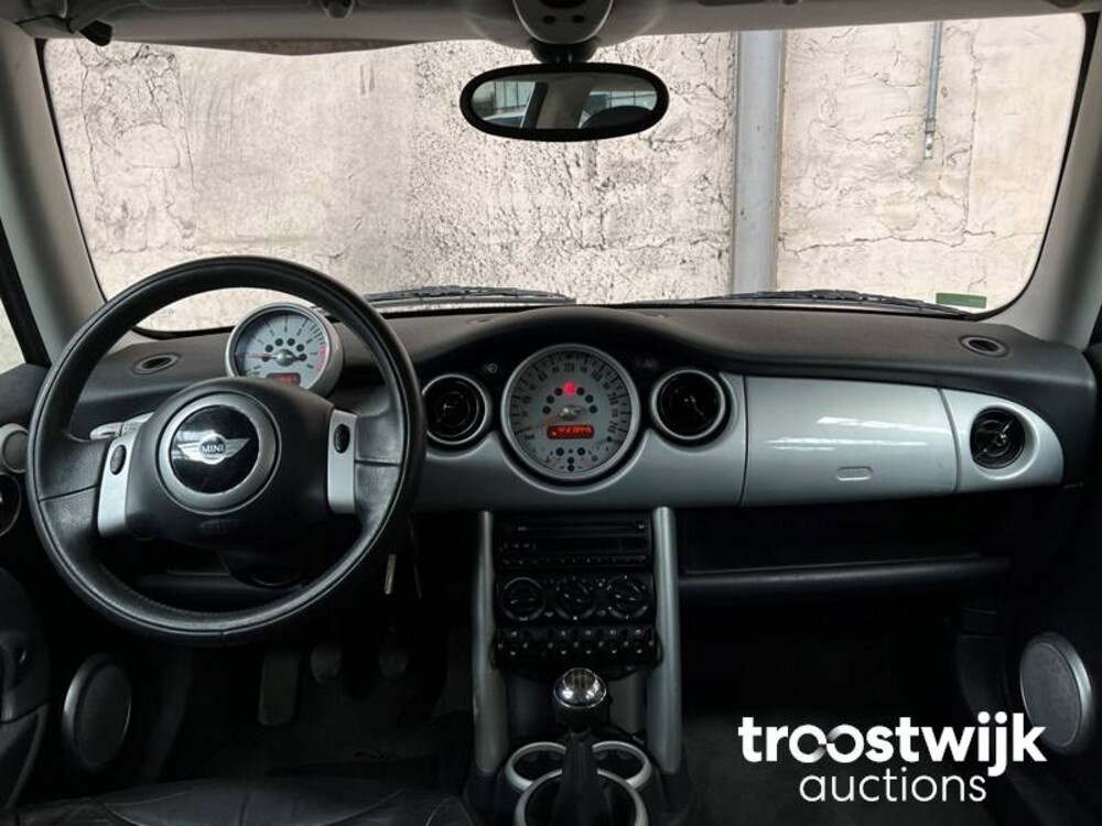 Mini 1.6 Cooper Pepper 116pk 2002, -Orig.NL-, 92-JT-HN