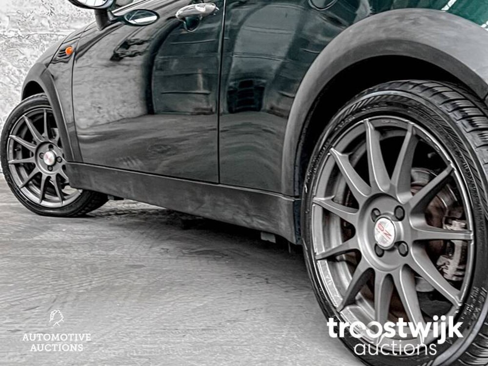 Mini 1.6 Cooper Pepper 116pk 2002, -Orig.NL-, 92-JT-HN