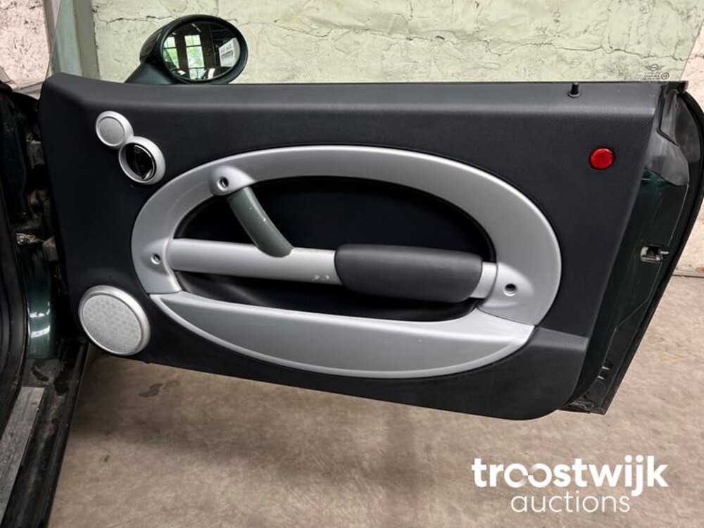 Mini 1.6 Cooper Pepper 116pk 2002, -Orig.NL-, 92-JT-HN