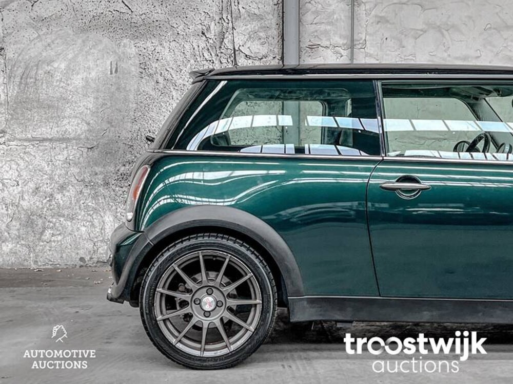 Mini 1.6 Cooper Pepper 116pk 2002, -Orig.NL-, 92-JT-HN